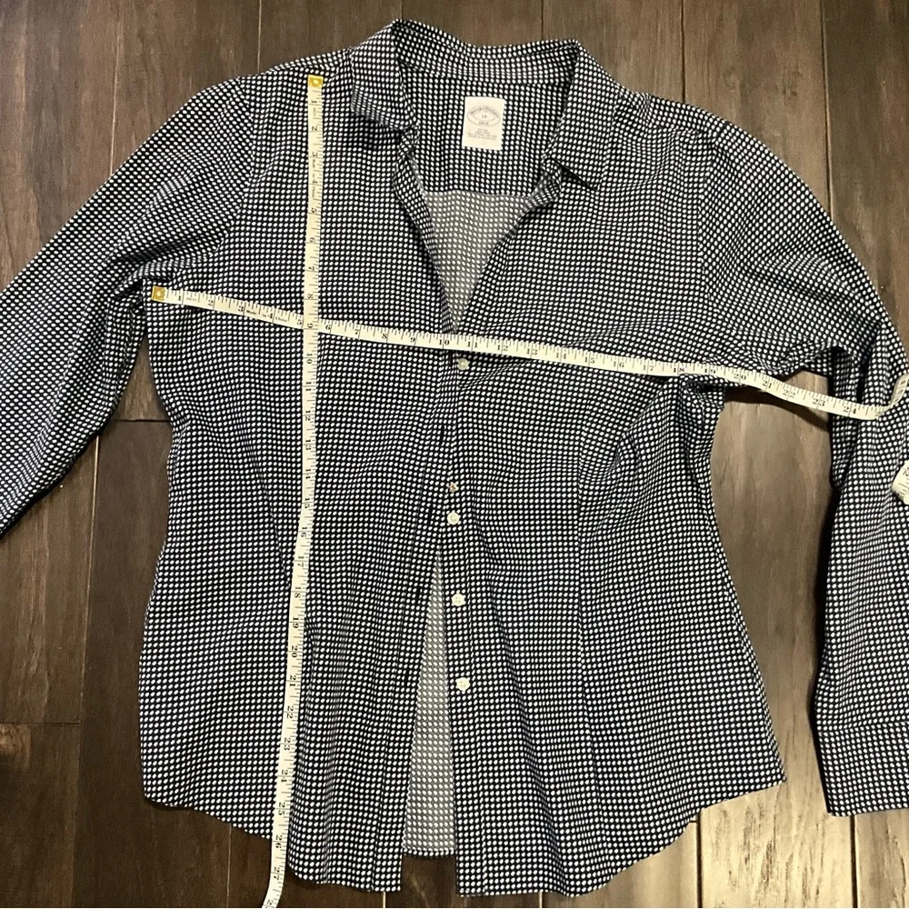 Brooks Brothers Button Down Dress Shirt Size 14 - Picture 3 of 3